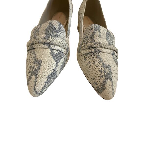 NWOT Cole Haan Pointed Toe Snake Leather Cream/Gray Flats 8B - Picture 6 of 8